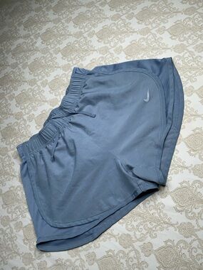 Nike Dry-FIT Women’s Tempo Running Shorts Size XS Gray/Blue